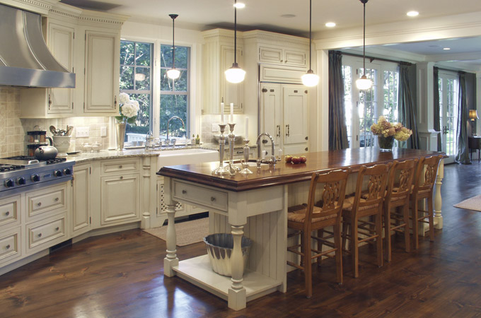 White kitchen | Cardoso Electrical Service